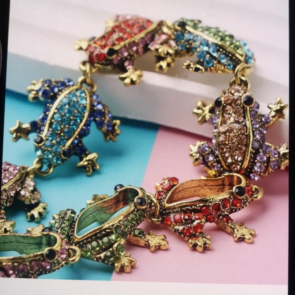 NEW Crystal Studded Tree FROG Bracelet Red Blue Pink Green Antique Gold Toggle